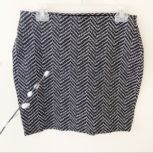 Old Navy Stretch Pull On Mini Skirt